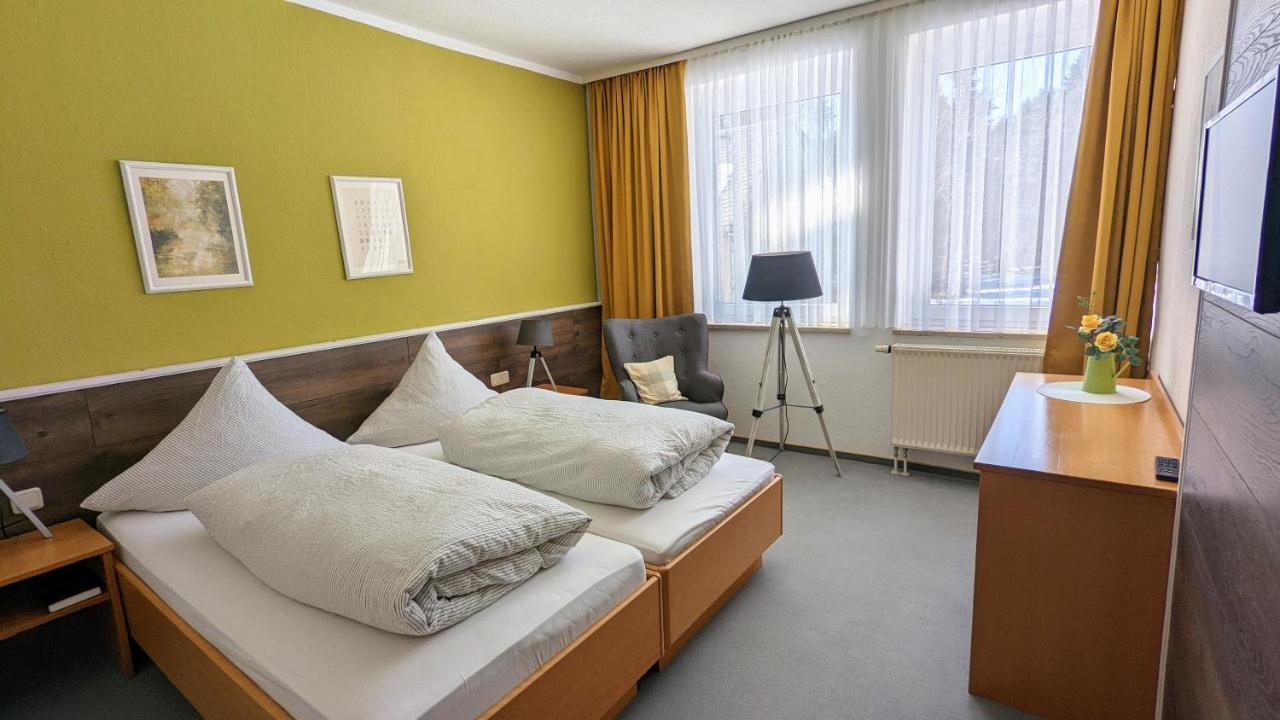 Hotel Heilbrunnen Johstadt Exterior photo