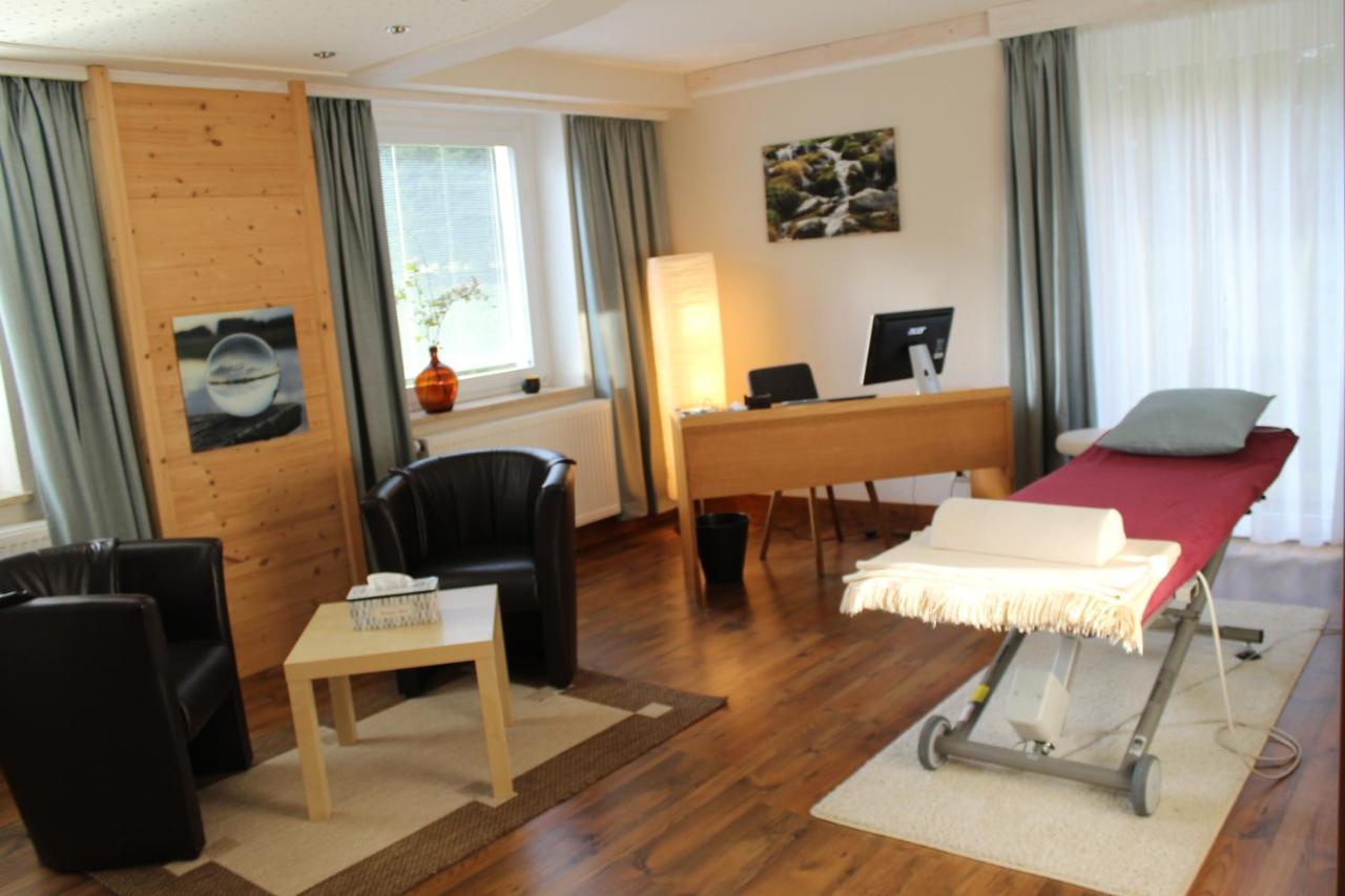 Hotel Heilbrunnen Johstadt Exterior photo
