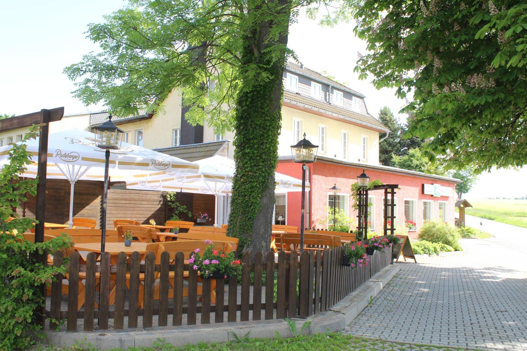 Hotel Heilbrunnen Johstadt Exterior photo