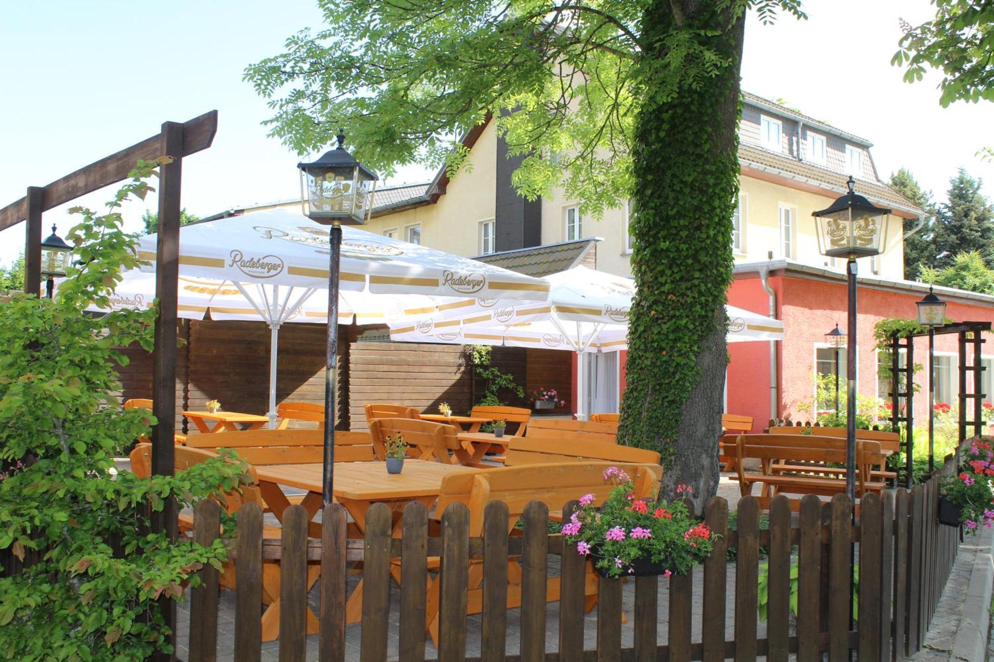 Hotel Heilbrunnen Johstadt Exterior photo